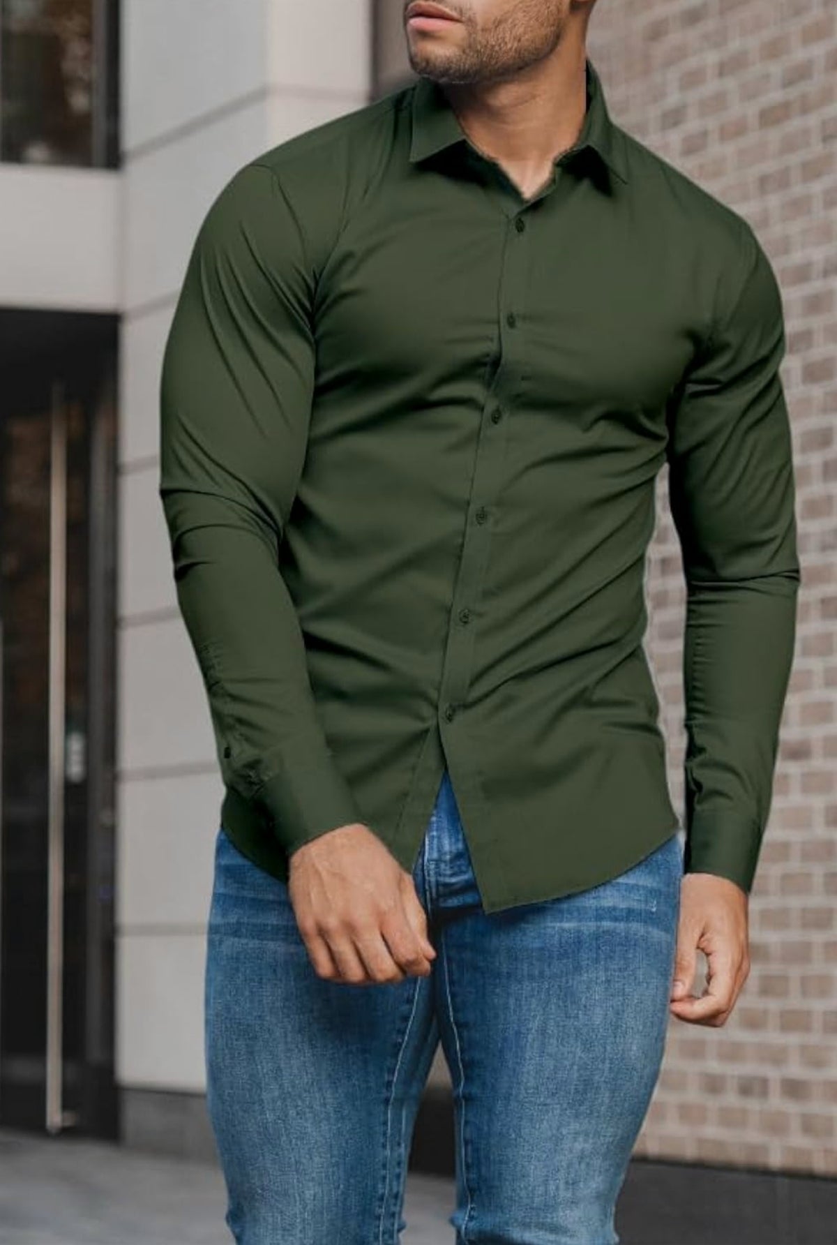 Muscle Fit Dress Shirt