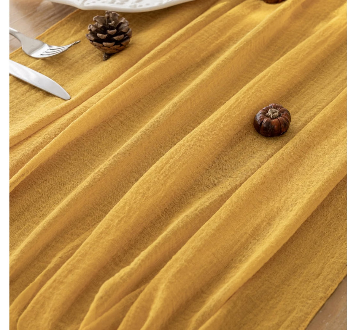 Table Runner 4